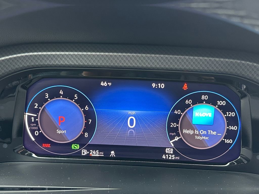 Used 2025 Volkswagen Atlas Peak Edition SE image 23