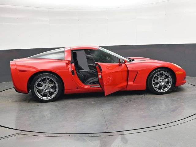 Used 2013 Chevrolet Corvette Coupe image 32