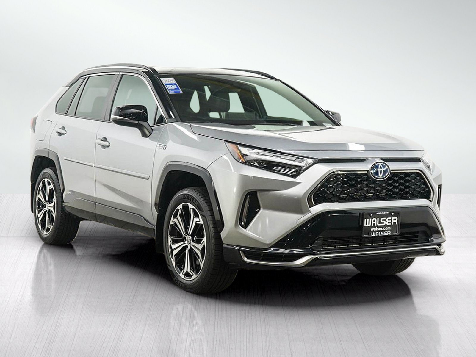 Used 2022 Toyota RAV4 XSE w/ Weather Package AWD/4WD image 7