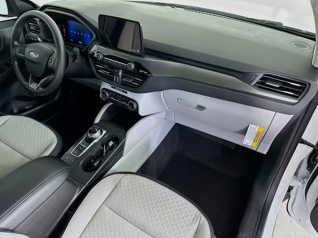 New 2026 Ford Escape Active FWD image 32