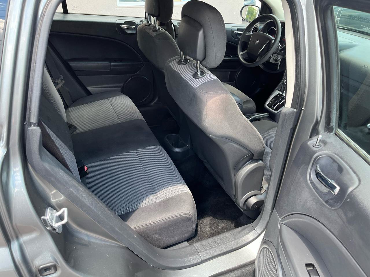 Used 2011 Dodge Caliber Mainstreet FWD image 27
