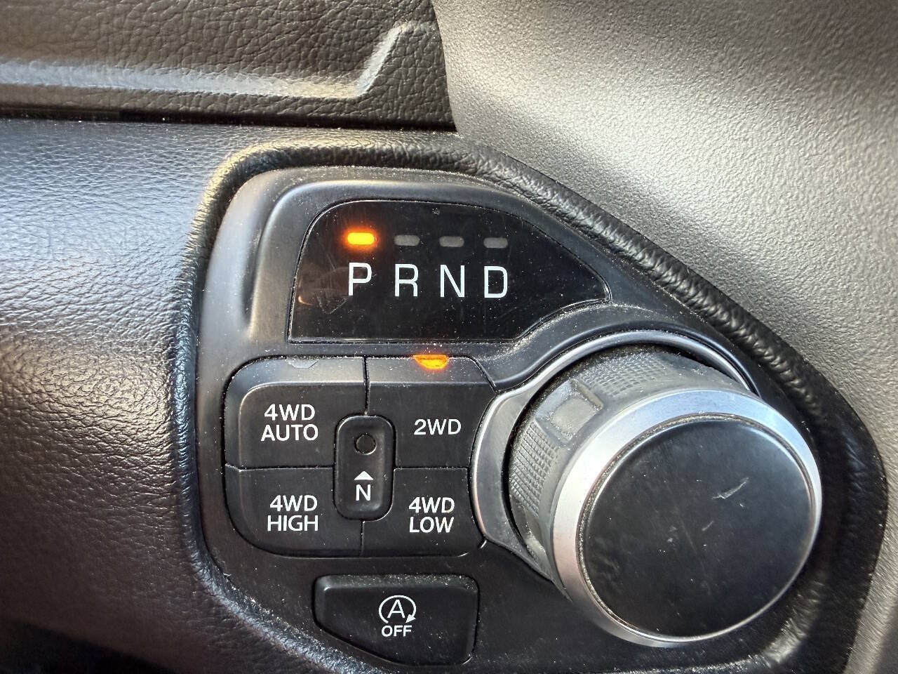 Used 2020 RAM 1500 Big Horn AWD/4WD image 17