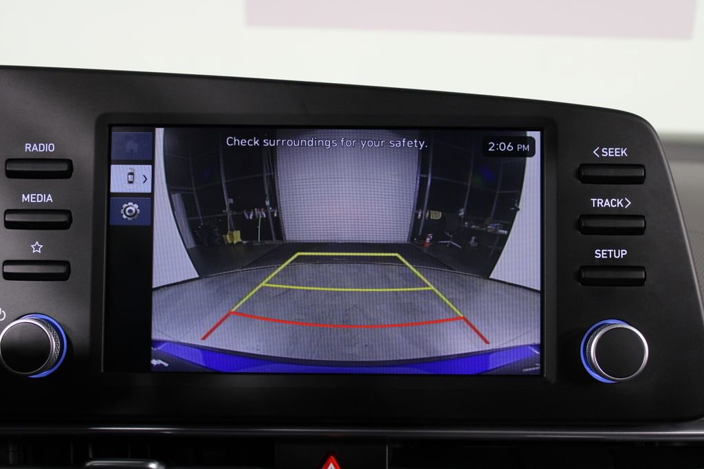 Certified 2025 Hyundai Elantra Sport image 28