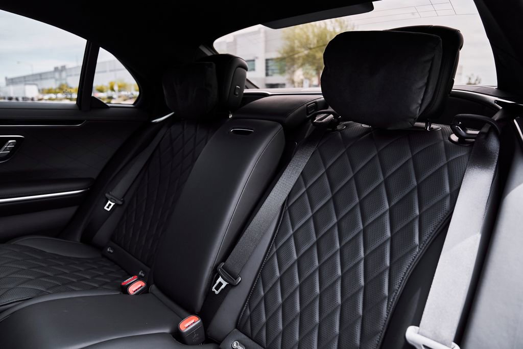 Used 2025 Mercedes-Benz S 580 4MATIC Sedan image 44