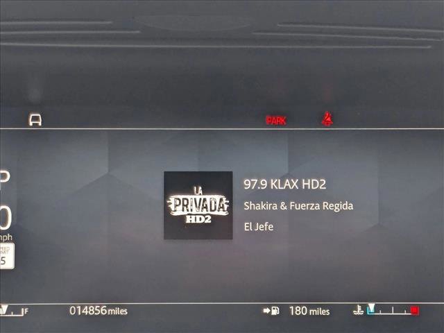 Used 2024 Land Rover Range Rover Evoque Dynamic SE image 12