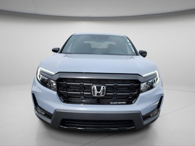 New 2026 Honda Ridgeline Black Edition image 2