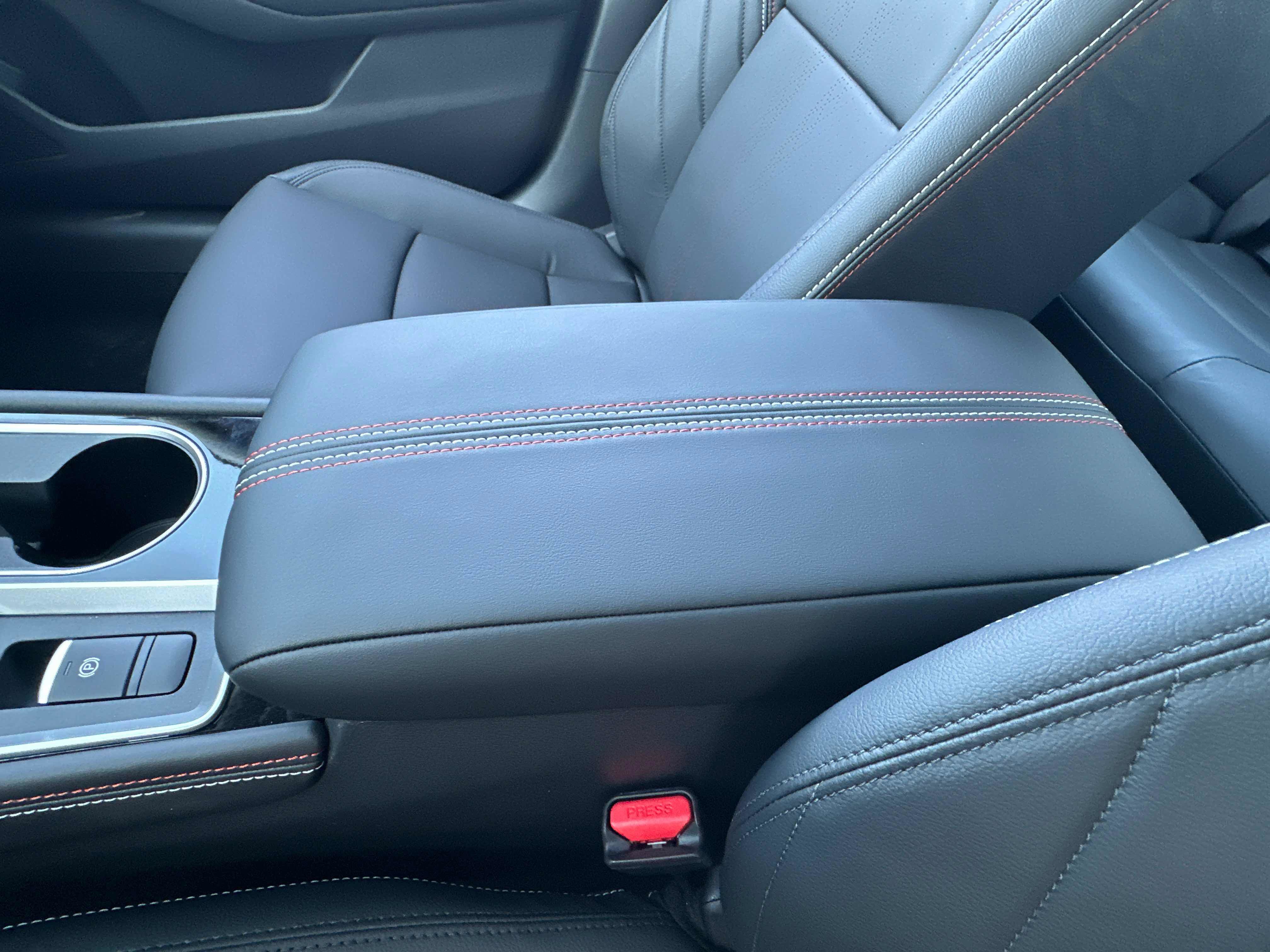 New 2025 Nissan Altima 2.5 SR w/ SR Premium Package image 21