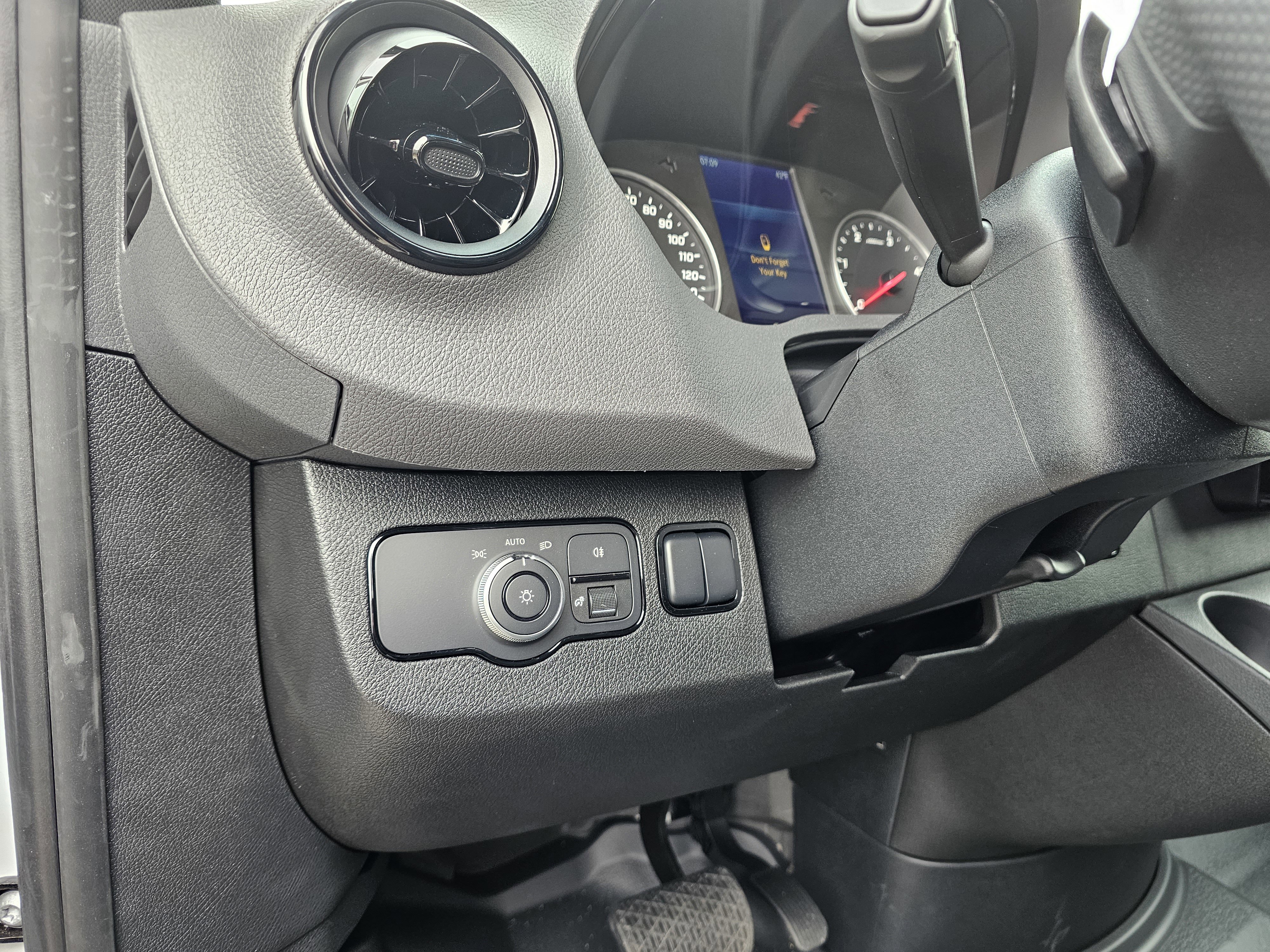 New 2025 Mercedes-Benz Sprinter 2500 image 8