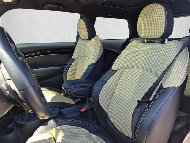 Used 2023 MINI Cooper S w/ MINI Resolute Edition FWD image 22