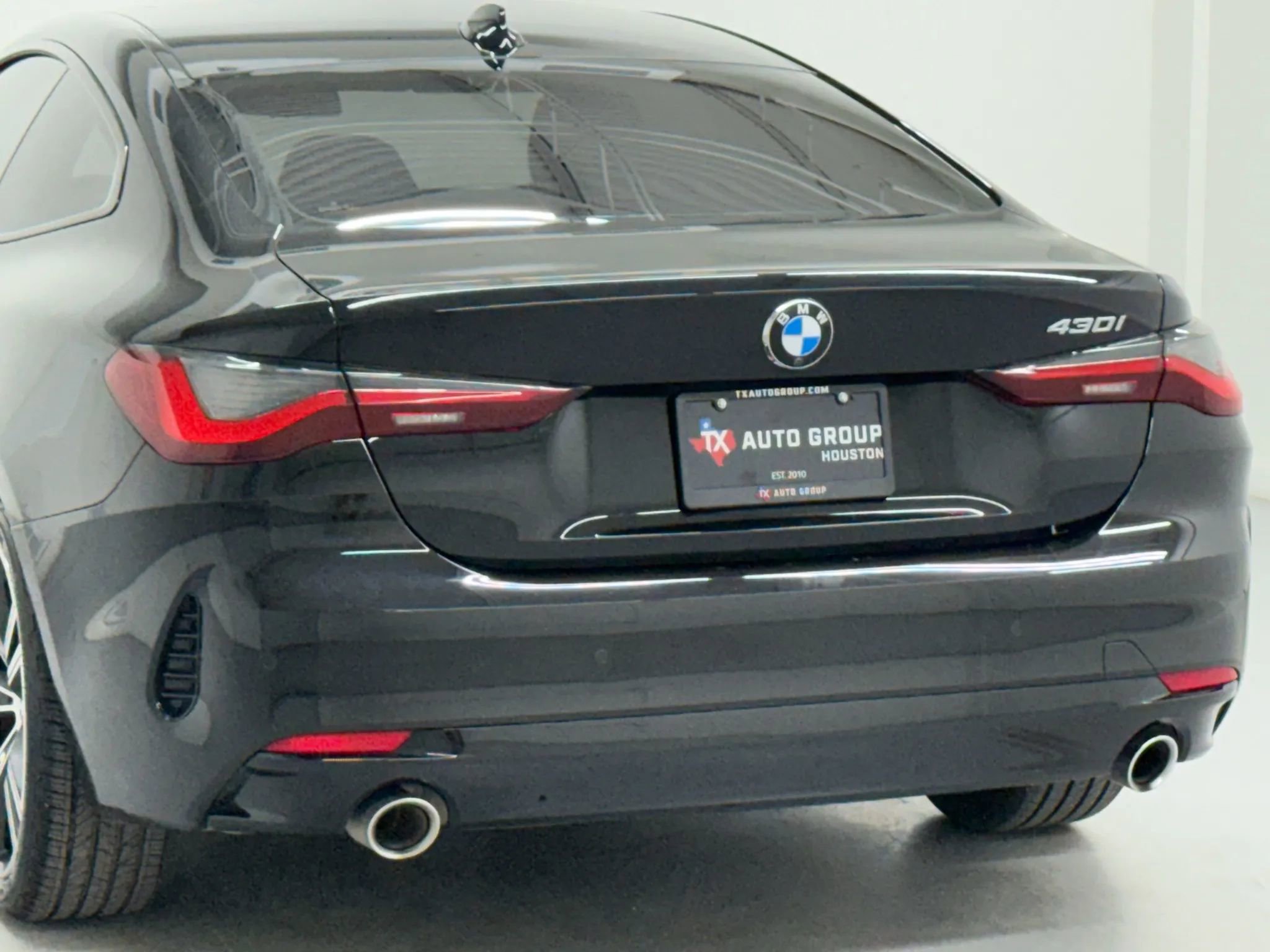 Used 2022 BMW 430i Coupe w/ Convenience Package image 25