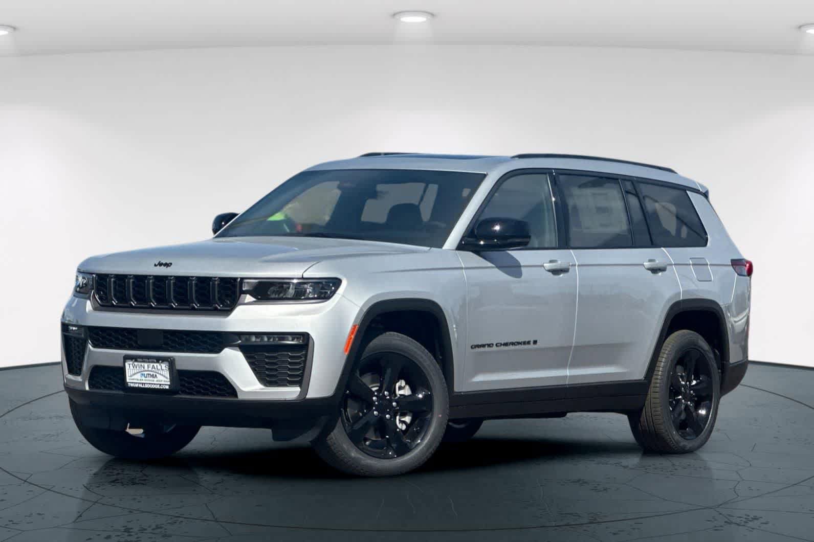New 2026 Jeep Grand Cherokee L Limited image 1