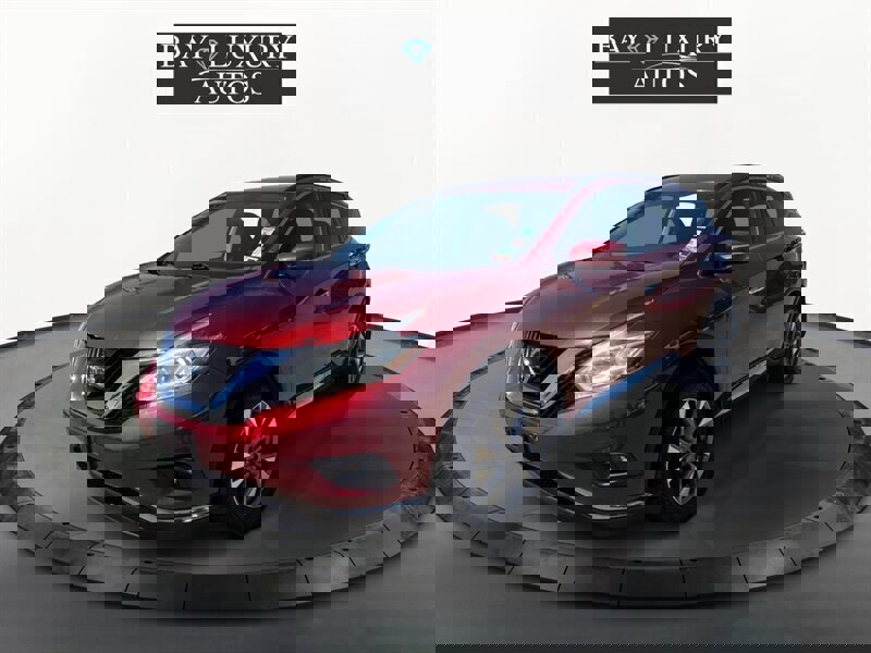 Used 2015 Nissan Murano SV image 2