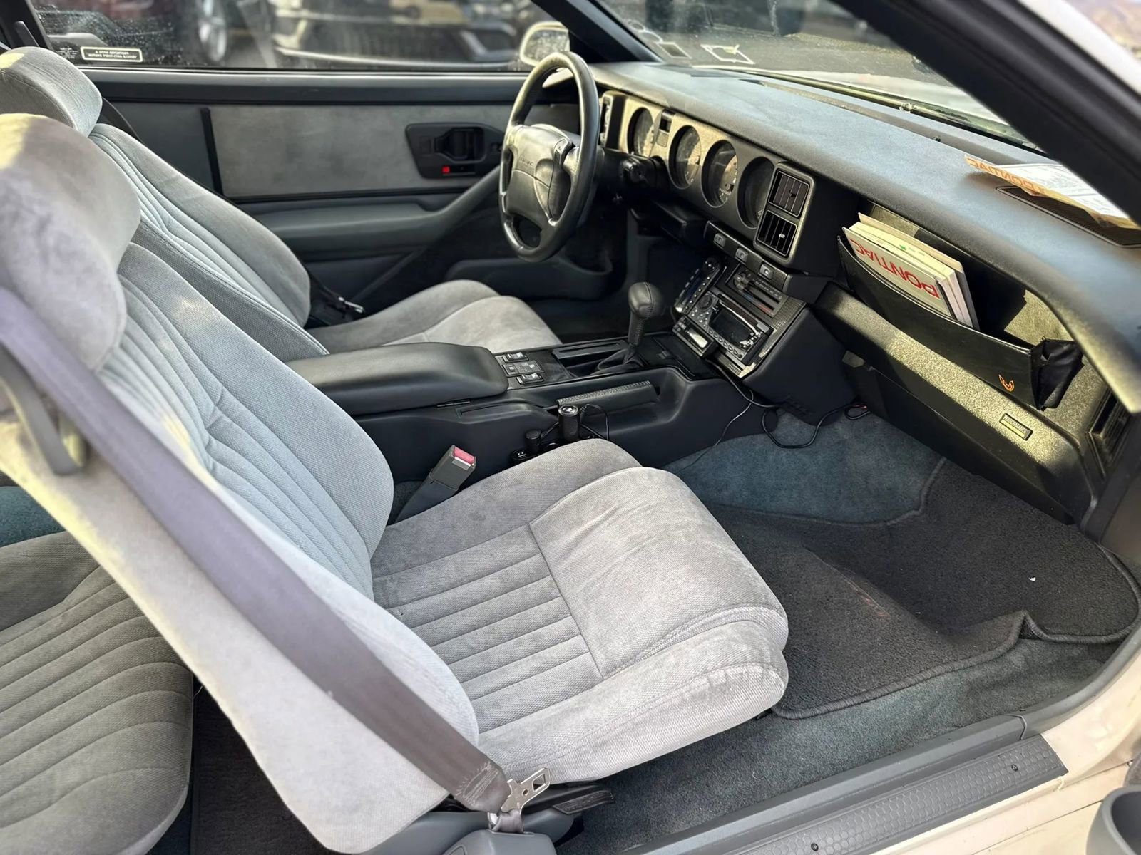 Used 1990 Pontiac Firebird Trans Am image 17