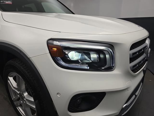 Used 2022 Mercedes-Benz GLB 250 4MATIC image 13