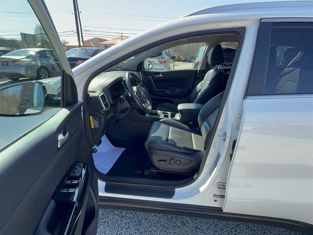 Used 2021 Kia Sportage EX image 12