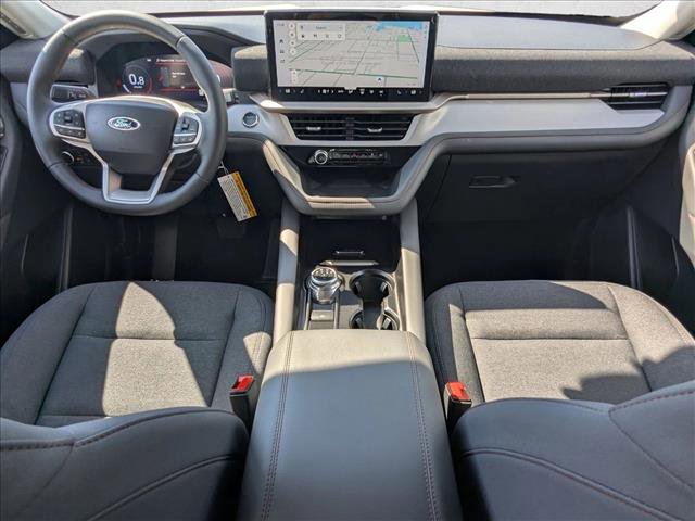 New 2025 Ford Explorer Active image 14