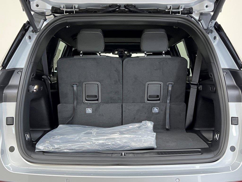 New 2025 Jeep Grand Cherokee L Laredo w/ Luxury Tech Group I image 5