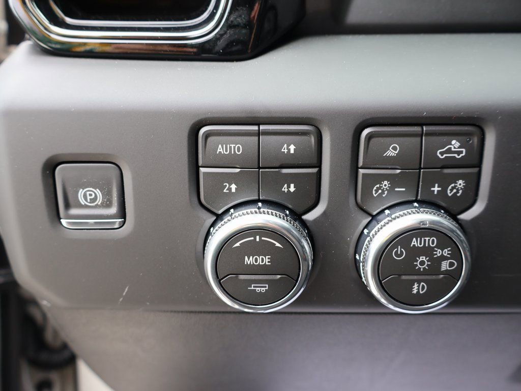 New 2026 GMC Sierra 1500 AT4 w/ AT4 Premium Package image 14