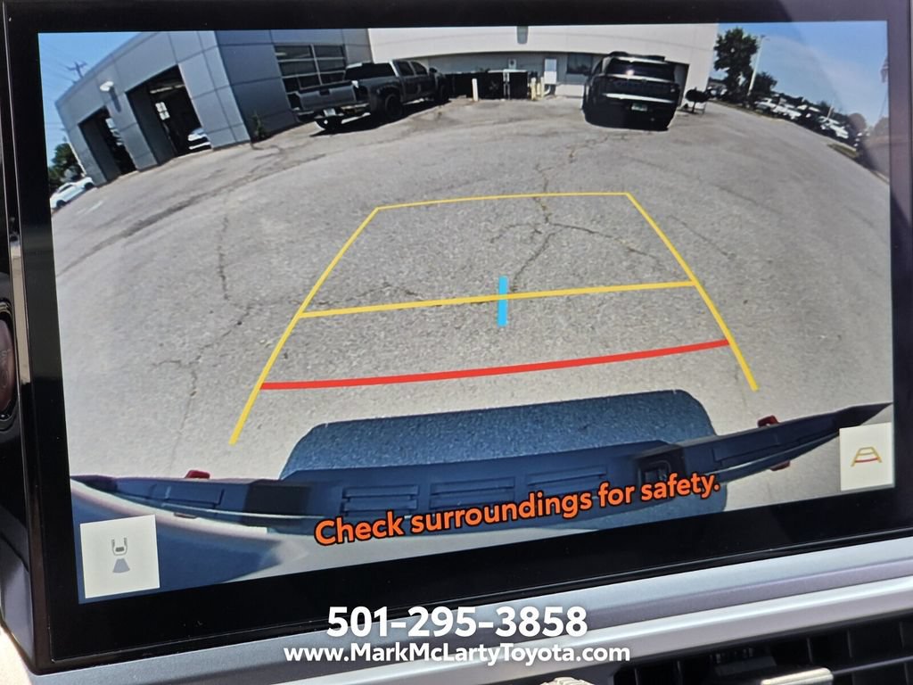 Used 2025 Toyota Tacoma TRD Off-Road AWD/4WD image 20