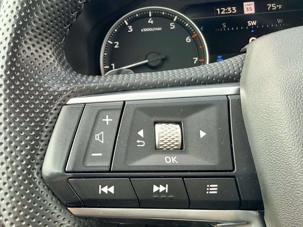 Used 2024 Mitsubishi Outlander SE FWD image 24