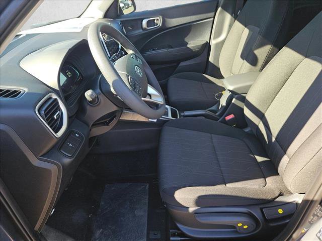 New 2026 Hyundai Venue SE image 10
