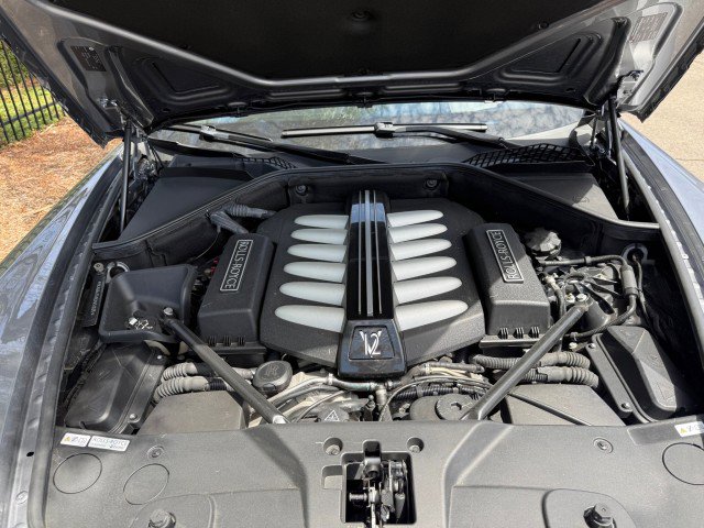 Used 2012 Rolls-Royce Ghost image 18