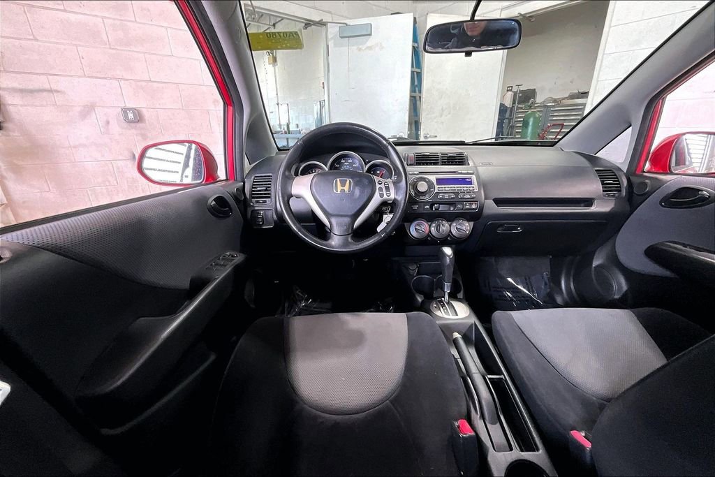 Used 2007 Honda Fit Sport image 17