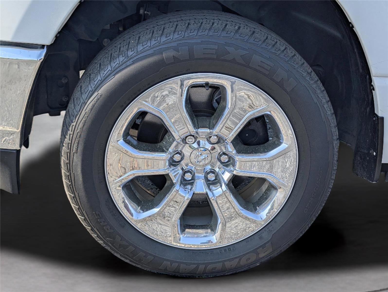 Used 2023 RAM 1500 Big Horn AWD/4WD image 10