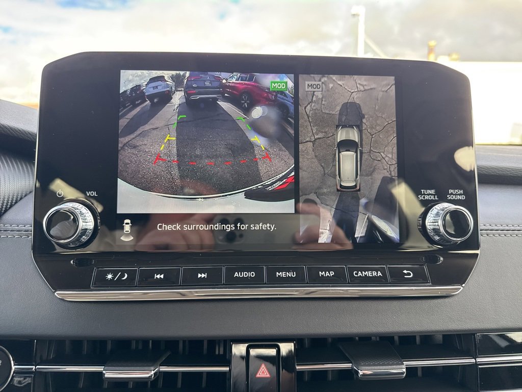 New 2025 Mitsubishi Outlander SE image 18