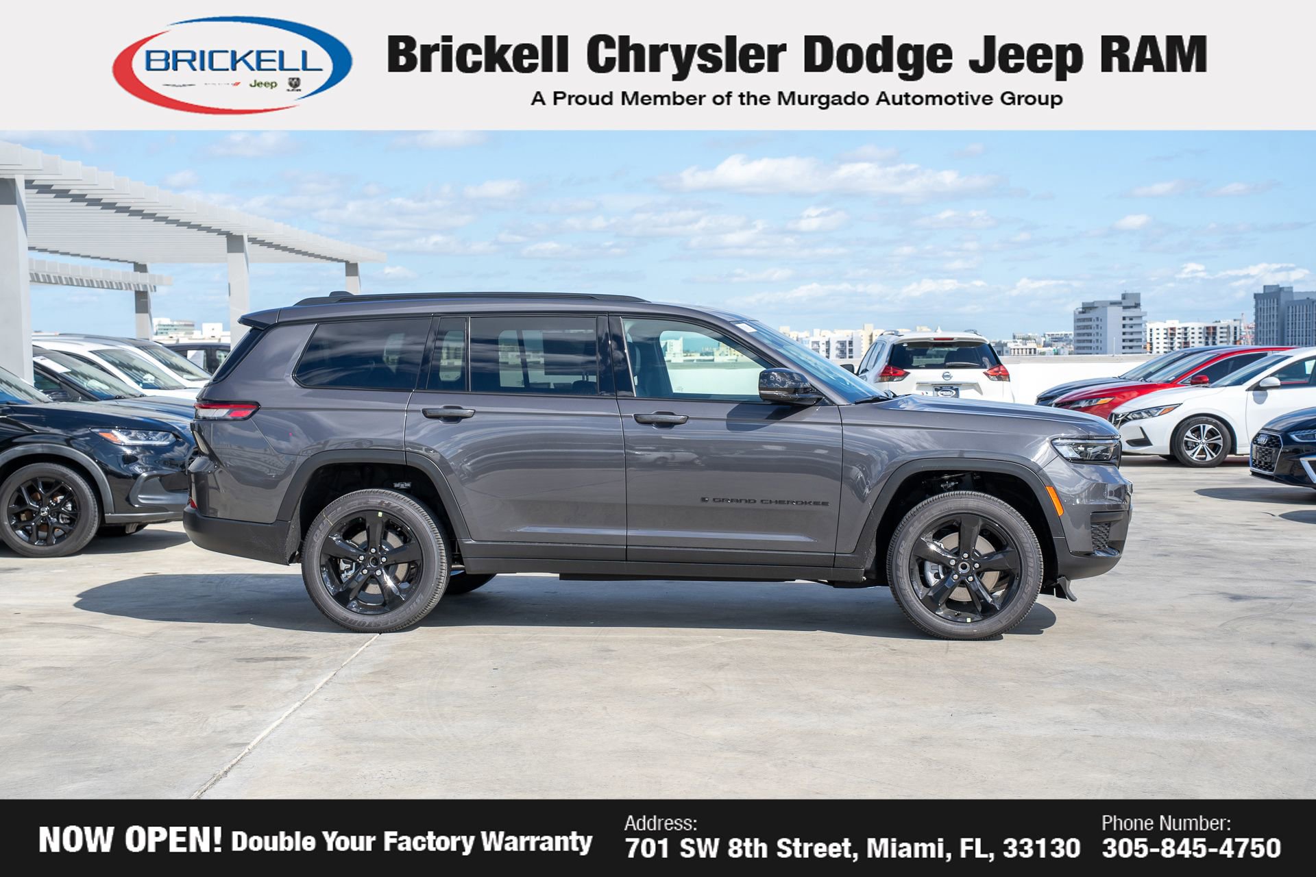 New 2025 Jeep Grand Cherokee L Altitude image 4