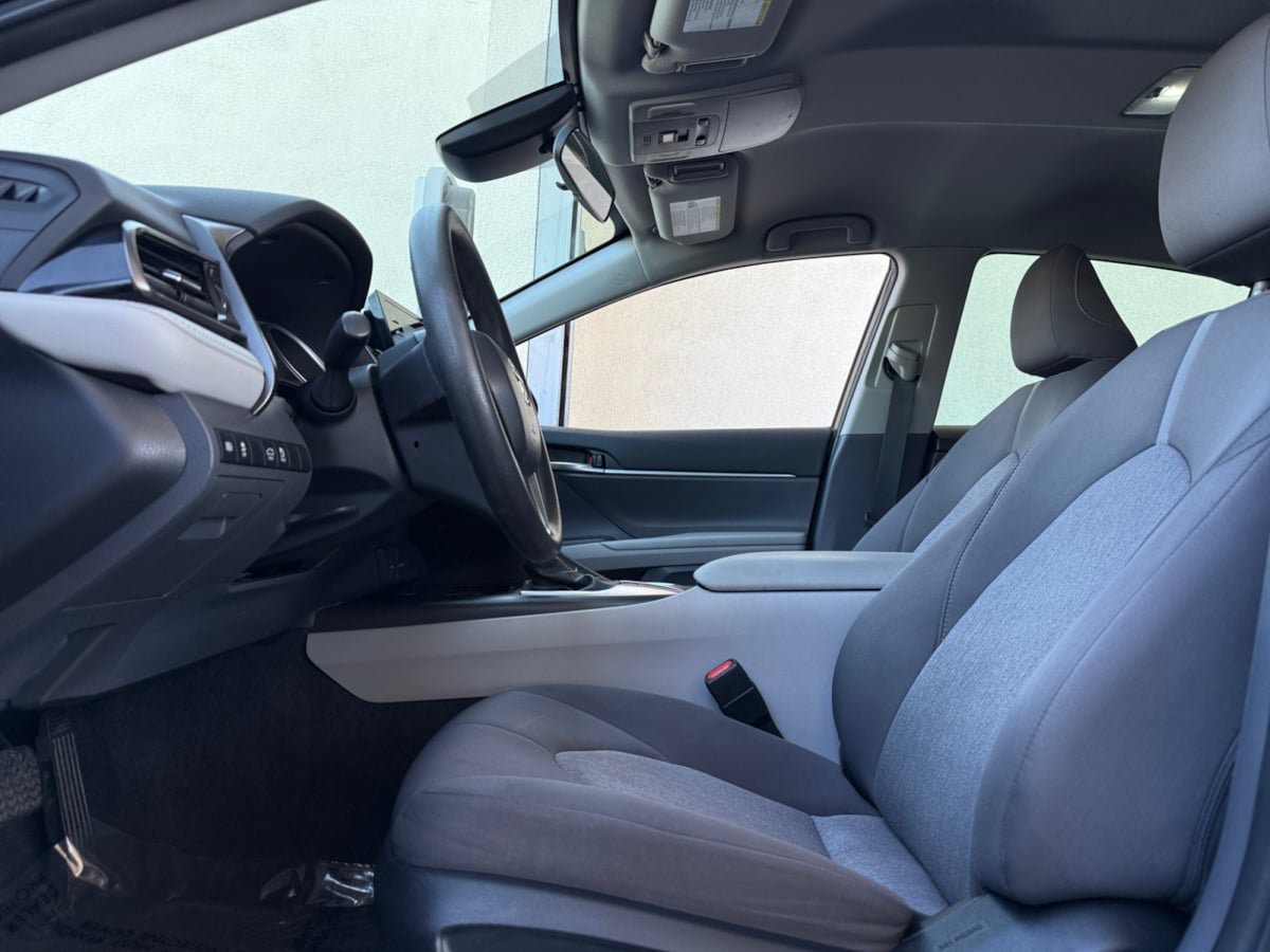 Used 2023 Toyota Camry LE FWD image 14