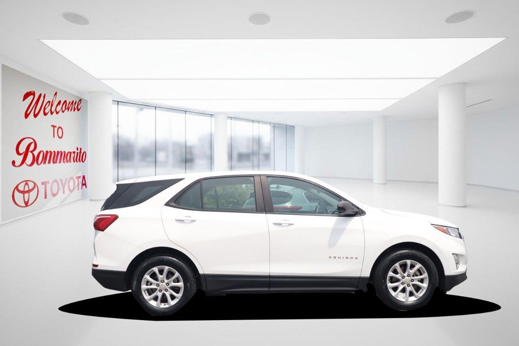 Used 2021 Chevrolet Equinox LS FWD image 5