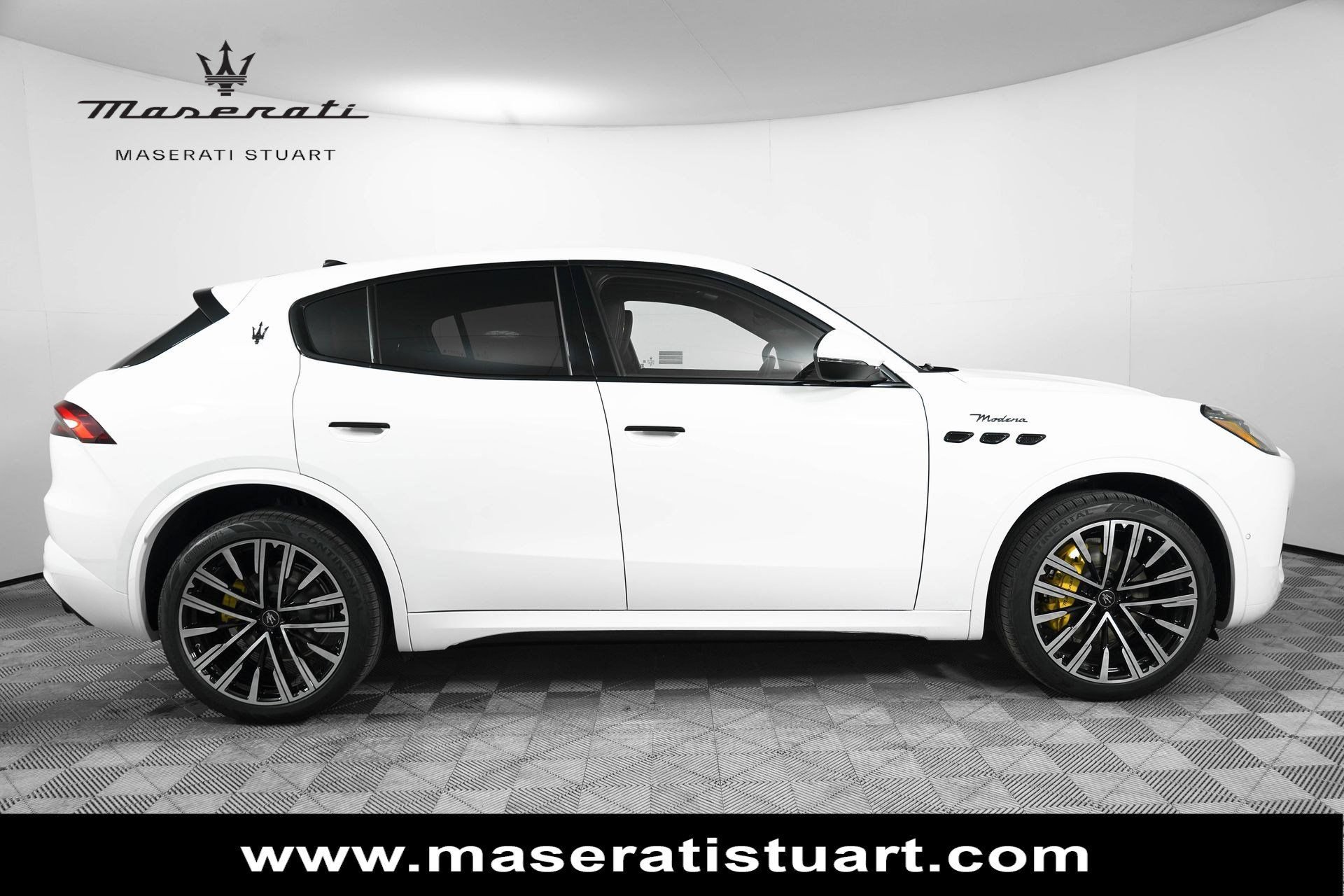 New 2025 Maserati Grecale Modena AWD/4WD image 8