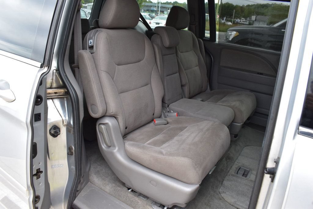 Used 2010 Honda Odyssey EX image 22