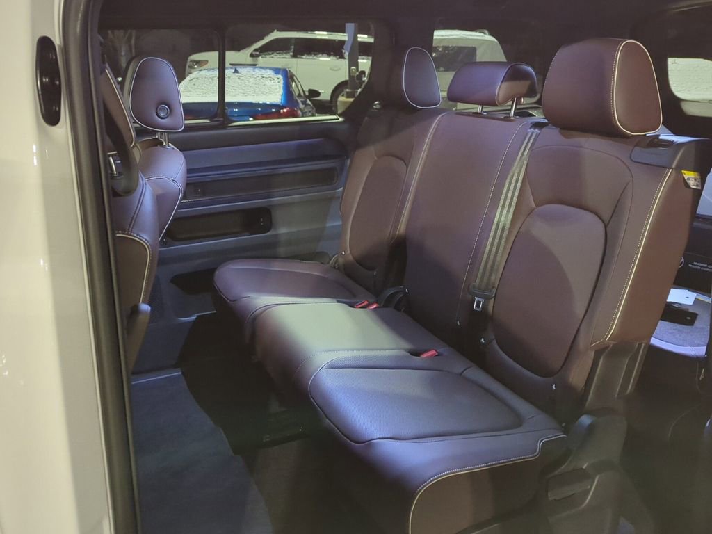 New 2025 Volkswagen ID. Buzz Pro S image 28