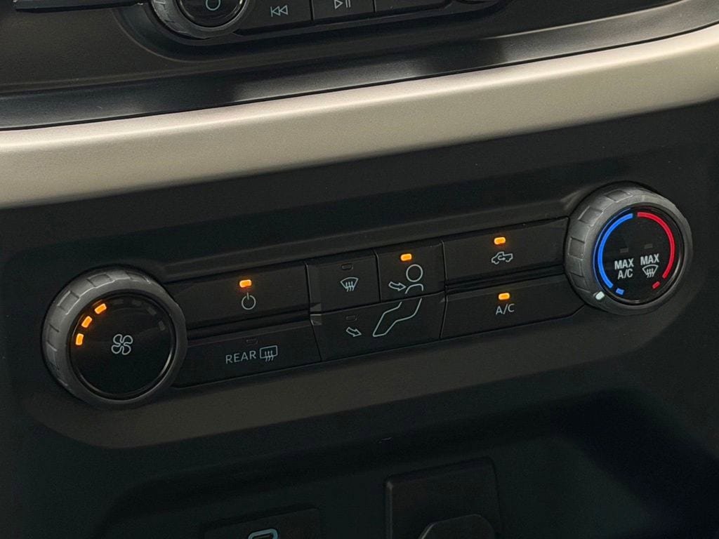 Used 2023 Ford F150 XLT AWD/4WD image 18