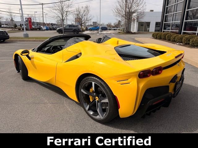 Used 2022 Ferrari SF90 Spider image 11