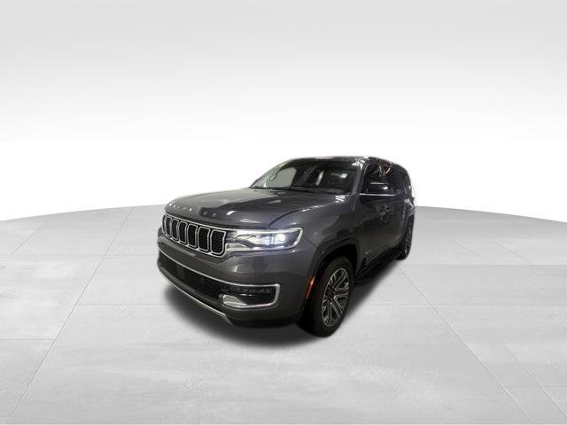Used 2024 Jeep Wagoneer Series II AWD/4WD image 2