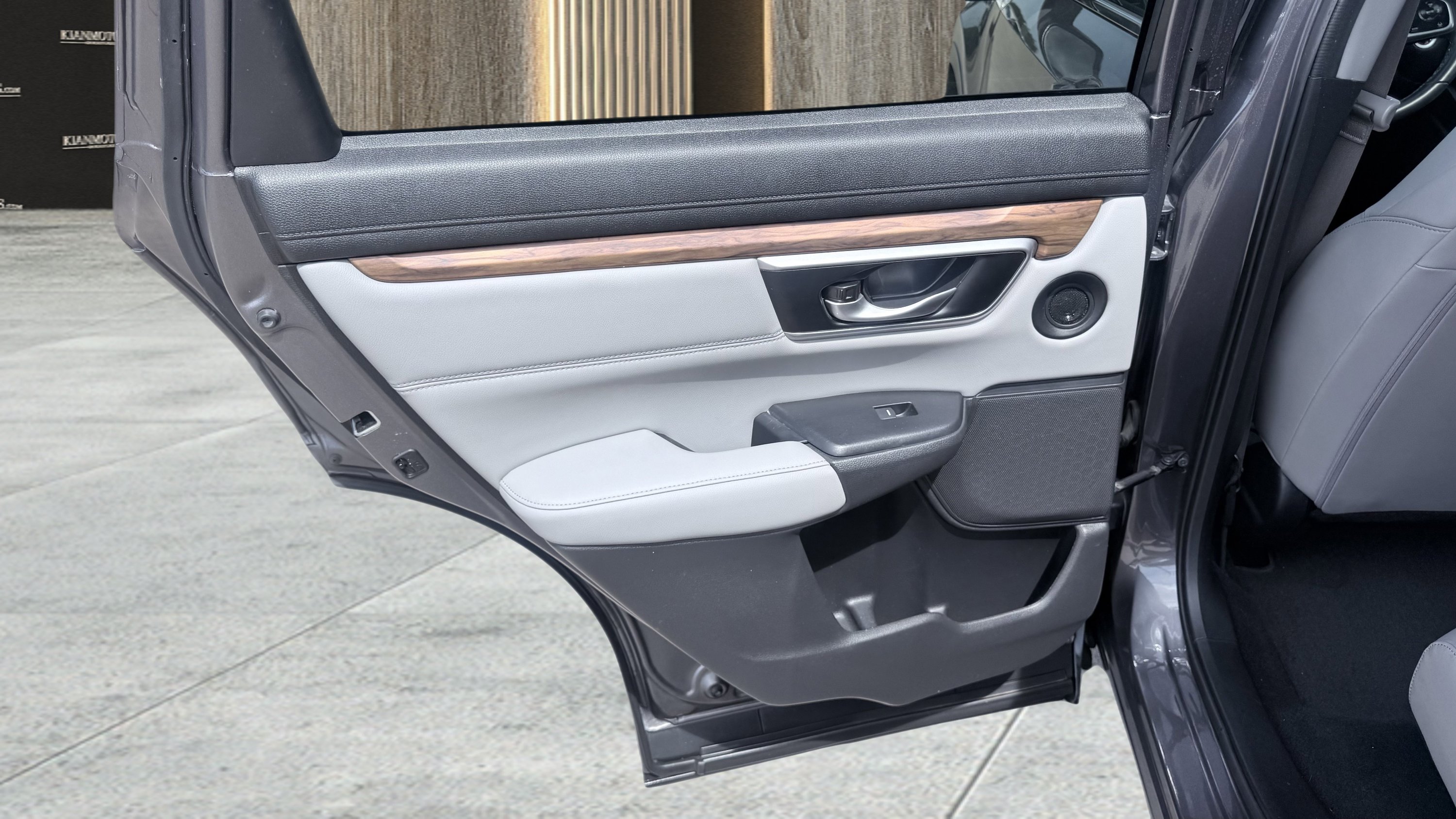 Used 2019 Honda CR-V EX-L image 26
