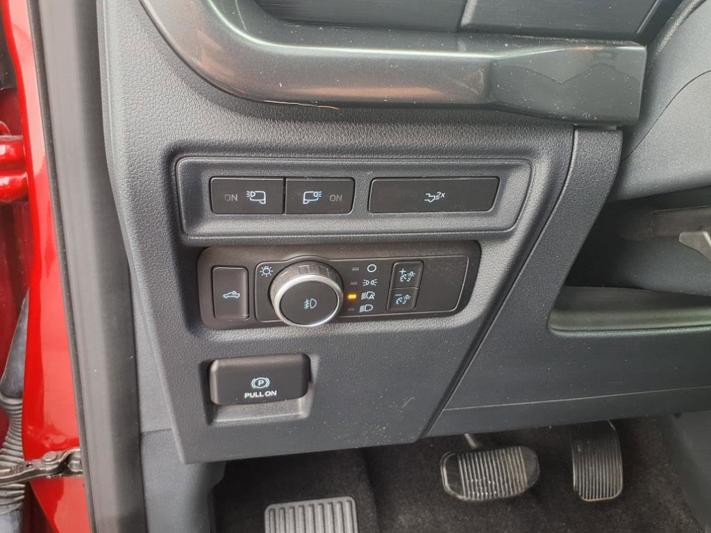 Certified 2022 Ford F150 XLT w/ Equipment Group 302A High image 13