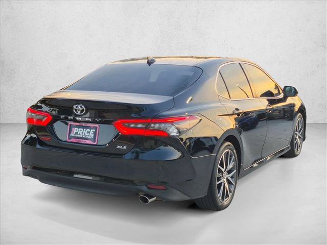 Used 2024 Toyota Camry XLE FWD image 5