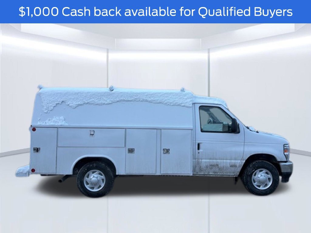 New 2026 Ford E-350 and Econoline 350 Super Duty w/ Power Equipment Group RWD image 3