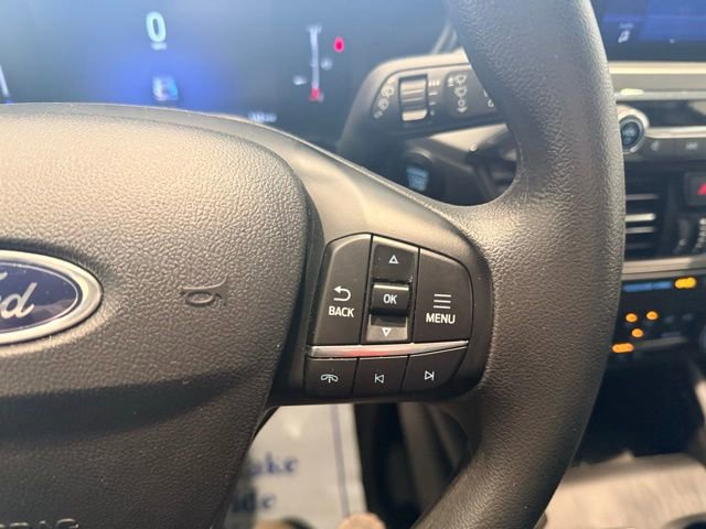Used 2025 Ford Escape Active AWD/4WD image 21