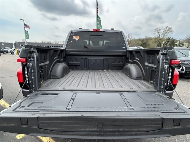 New 2025 Ford F150 Lightning Platinum image 4
