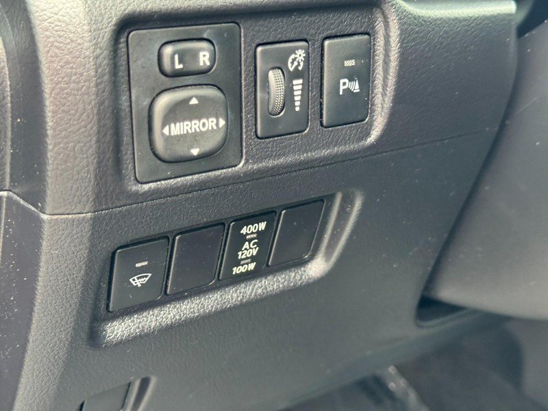 Used 2017 Toyota 4Runner Limited AWD/4WD image 20