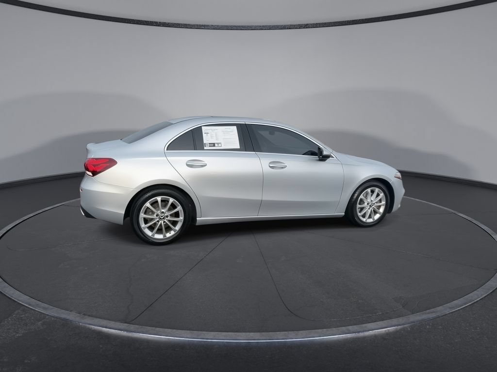 Used 2021 Mercedes-Benz A 220 image 9