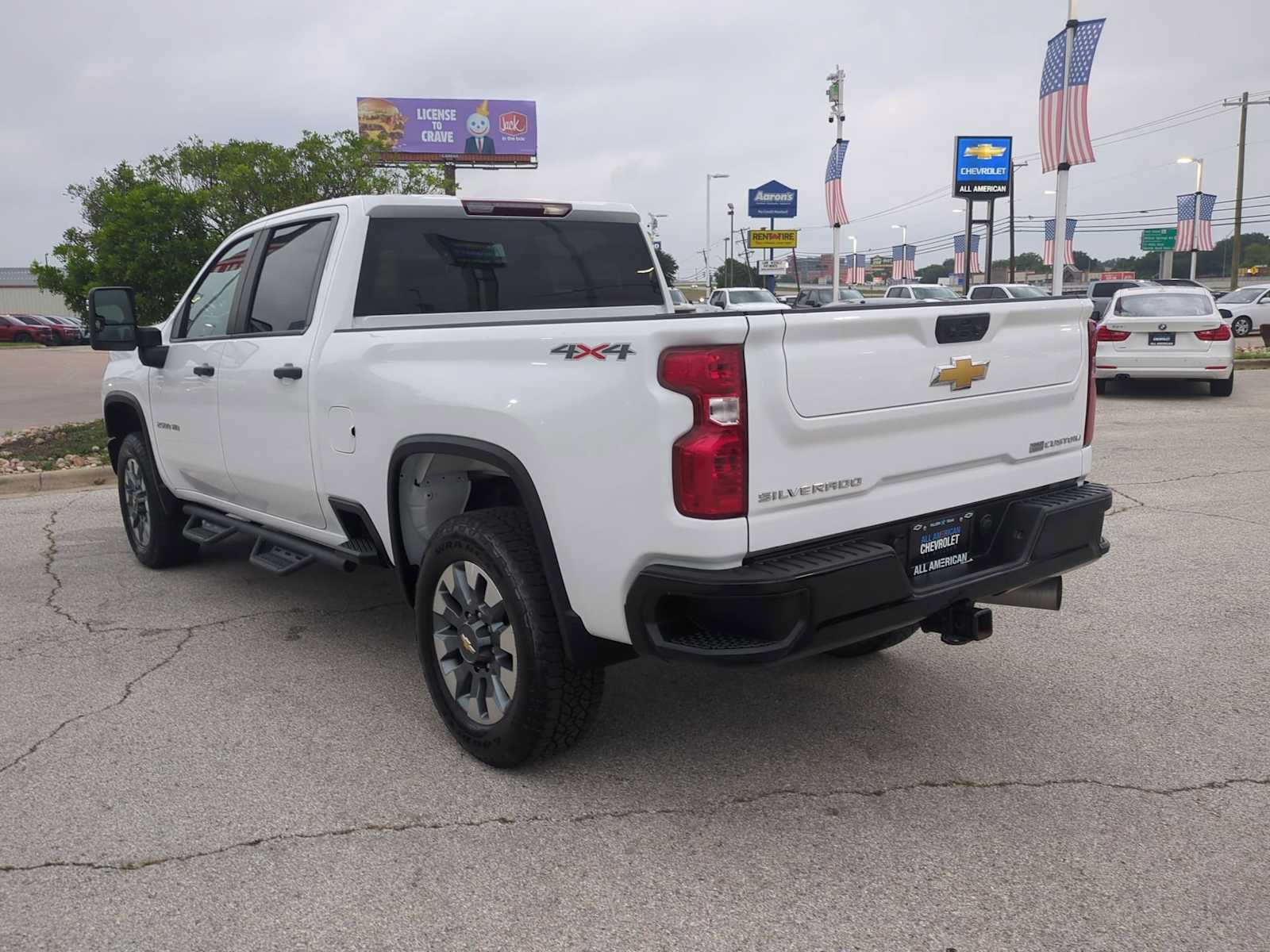 Used 2023 Chevrolet Silverado 2500 Custom w/ Custom Value Package AWD/4WD image 6