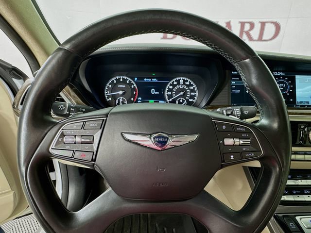 Used 2017 Genesis G90 3.3T Premium image 13