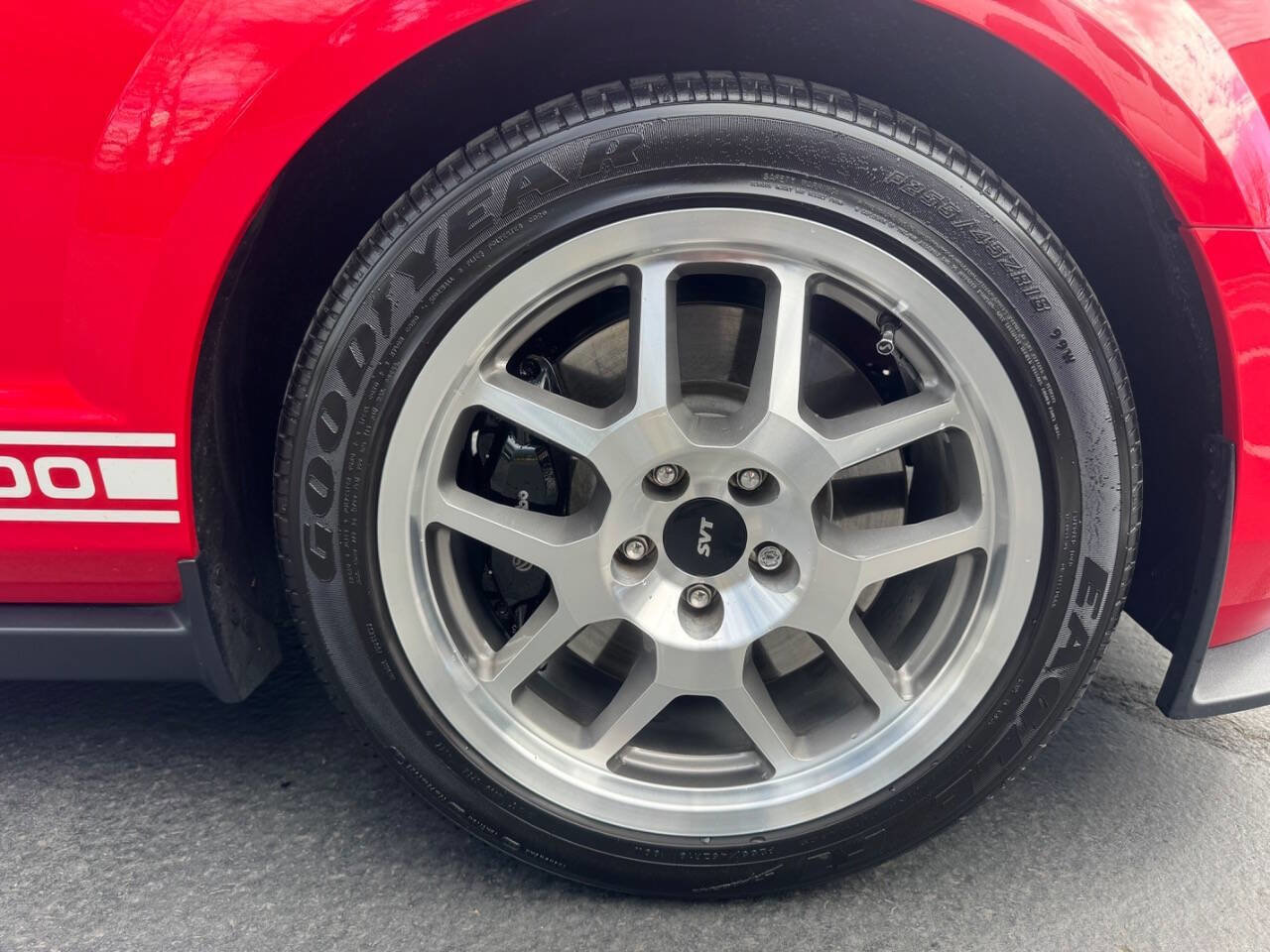 Used 2007 Ford Mustang Shelby GT500 RWD image 25