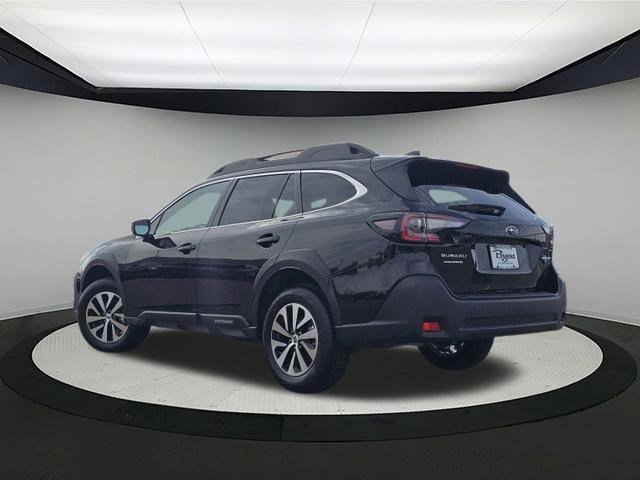 New 2025 Subaru Outback Premium image 5